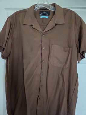 Men's Short-Sleeve Brown Camp-Collar Button-Down Shirt